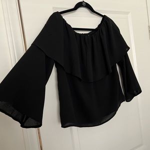 Off-the-shoulder black dress shirt